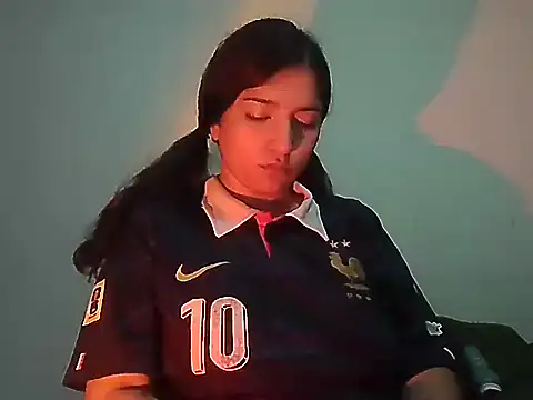 creepyh0e_ Chat XXX in diretta