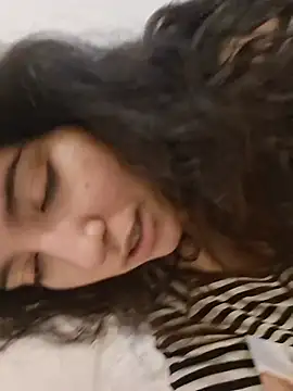 creepyh0e_'s Live XXX Chat