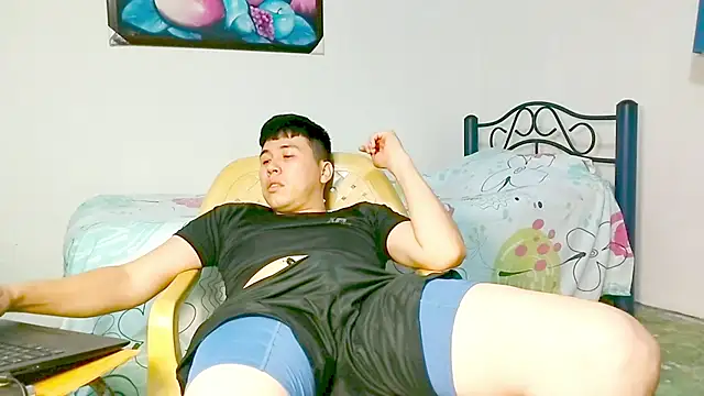 Nickk_Wolf Adlı Modelin Web Kamerası Şovu