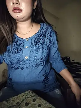 Shreshtha_sasha webcam show