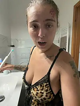 -Sabaku_no_Gaara_ Chat XXX in diretta
