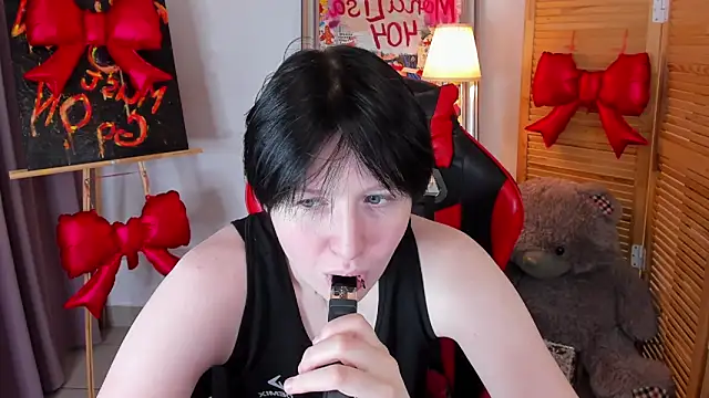 Pokazy przed kamerką – BakugoKatsuki