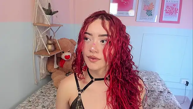 Camila_Rivers Chat Room in diretta