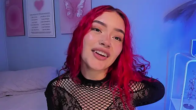 Camila_Rivers Adlı Modelin Canlı XXX Sohbeti