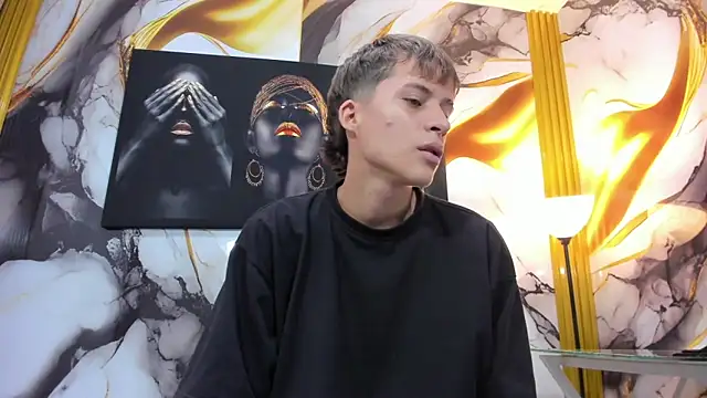 mono_blonde Webcam Show