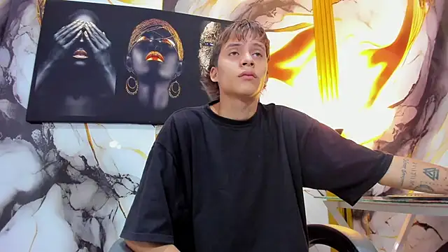mono_blonde Show Webcam