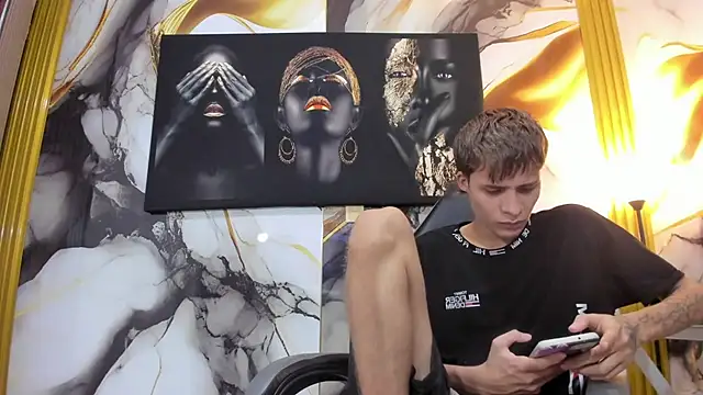 mono_blonde's Live XXX Chat