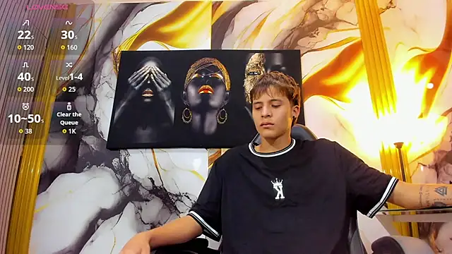 Show modela mono_blonde na web-kameri