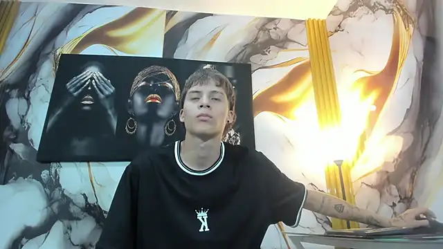 mono_blonde Шоу с уебкамера