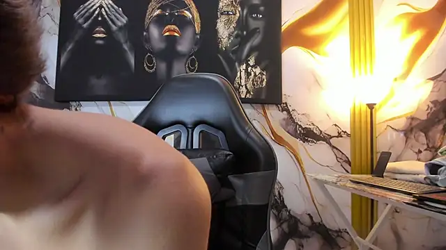 mono_blonde Webcamshow