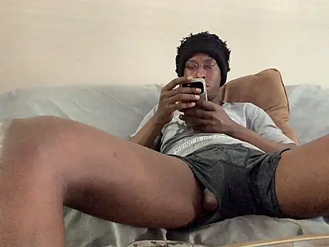 MdotShilong's Webcam Show