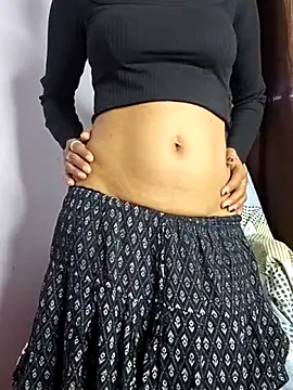 Chat XXX en directo de hansika_25