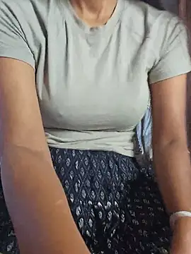 hansika_25's Webcam Show