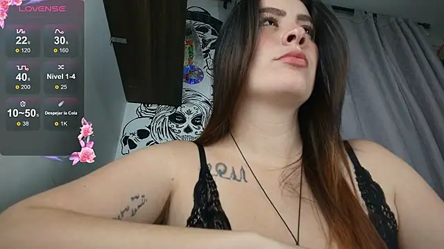 צ'אט XXX בשידור חי של ImSophieFox