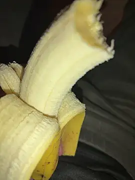 yoyoi_yoi Show in webcam