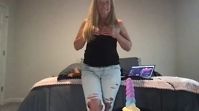 milf-Lacey Webcam-Show