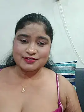 hornyriyanka's Webcam Show