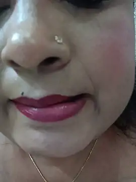 hornyriyanka's Webcam Show