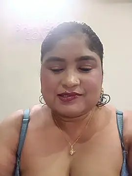 Show webcam de hornyriyanka
