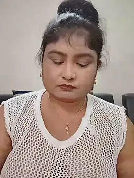 hornyriyanka's Webcam Show