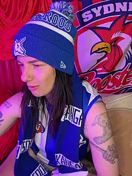 Pokazy przed kamerką – Sookie_Soxxxe