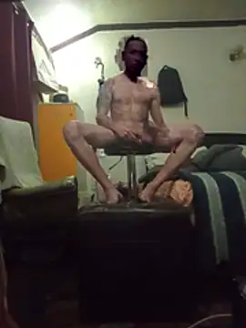 ChillyModule657's Webcam Show