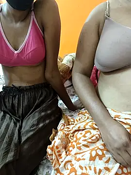 dhanshri143 Webcam show
