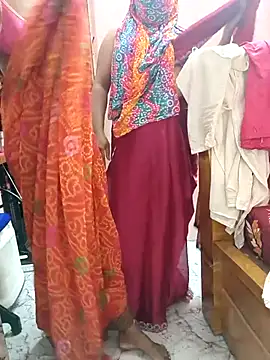 dhanshri143 webcam show