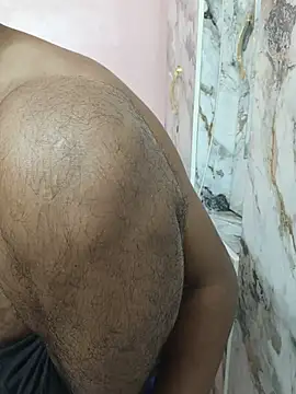 dhanshri143 Webcam show