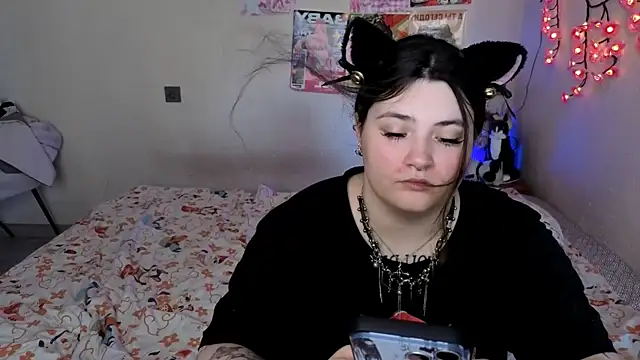 _Sweetie_Kitty_'s Webcam Show