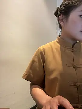 Bella_7777 Obrolan Langsung XXX