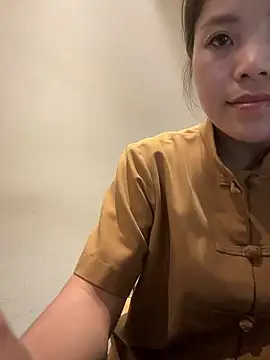 Bella_7777 Adlı Modelin Web Kamerası Şovu