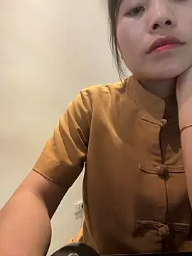 Bella_7777 Adlı Modelin Web Kamerası Şovu