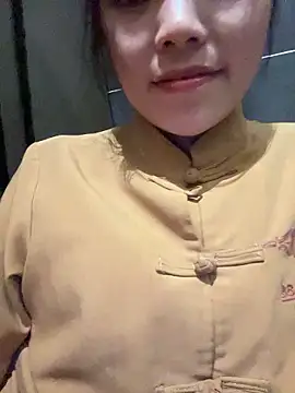 Bella_7777のウェブカメラショー