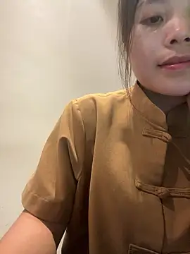 Bella_7777のウェブカメラショー