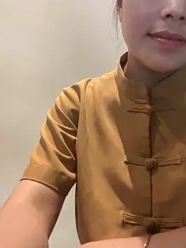Bella_7777のウェブカメラショー