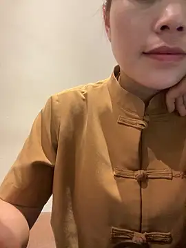 Bella_7777のウェブカメラショー