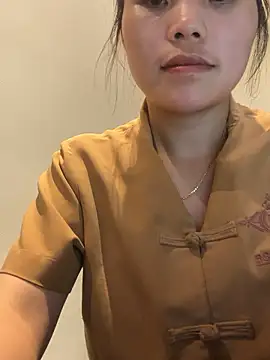 Bella_7777's Live XXX Chat