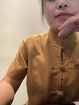 Bella_7777のウェブカメラショー