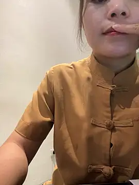 Bella_7777のウェブカメラショー