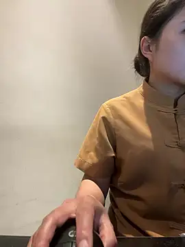 Bella_7777 Obrolan Langsung XXX