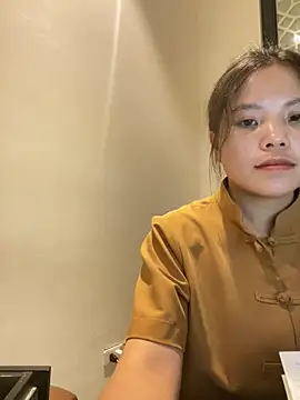 Czat XXX na żywo – Bella_7777