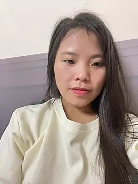 Bella_7777 Adlı Modelin Web Kamerası Şovu