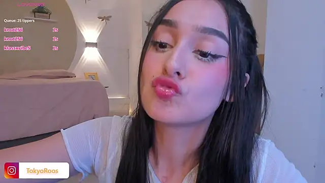 TokyoHaskel Adlı Modelin Canlı XXX Sohbeti