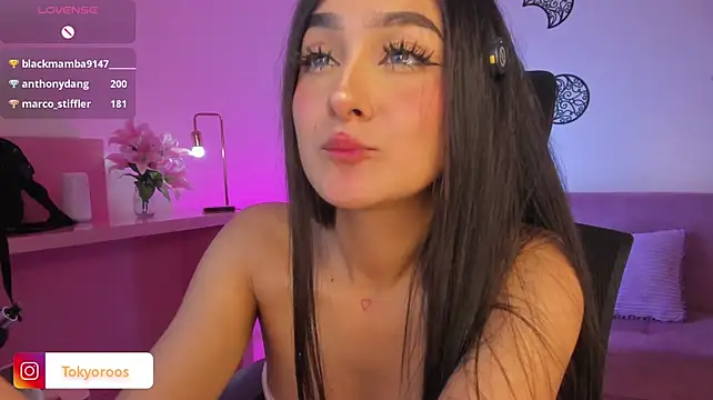Chat XXX ao vivo de TokyoHaskel