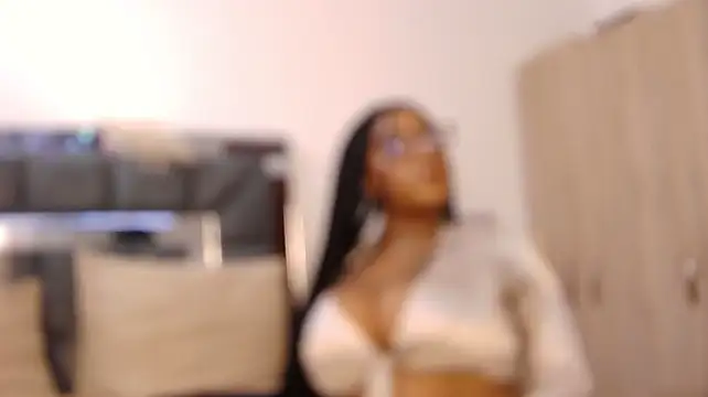 Chatroom XXX en direct de SheilaCoopers_