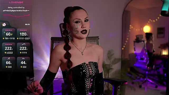 miss_stress Adlı Modelin Canlı XXX Sohbeti