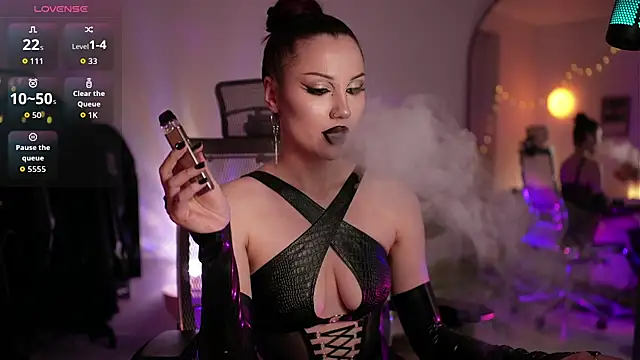 Pokazy przed kamerką – miss_stress