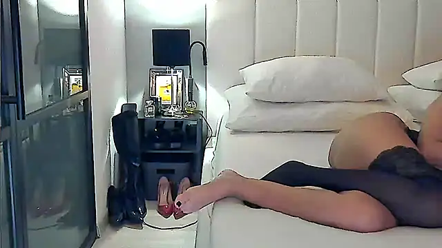 Webkamerová show simonacavali