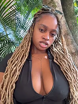 darle_volant's Live XXX Chat